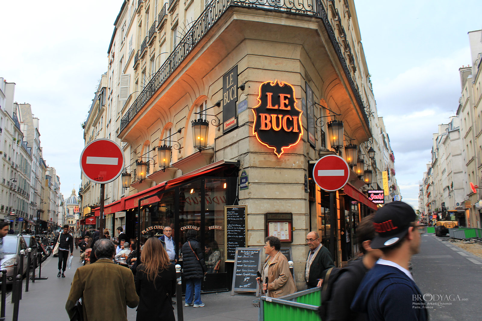 Café le Buci, 52 Rue Dauphine, Paris